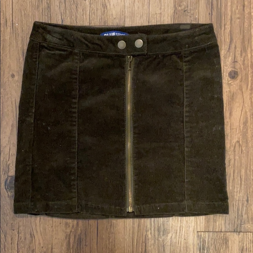 Green corduroy skirt